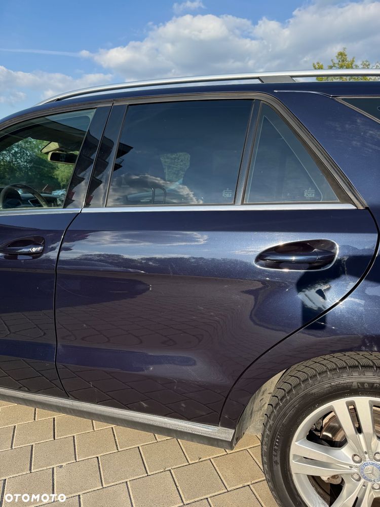 Mercedes-Benz ML 350 BlueTEC 4-Matic - 11
