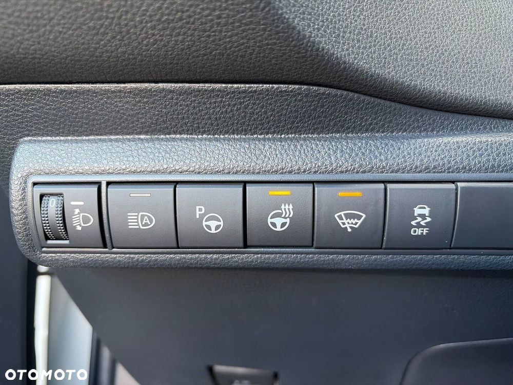 Toyota Corolla 2.0 Hybrid GR Sport - 18