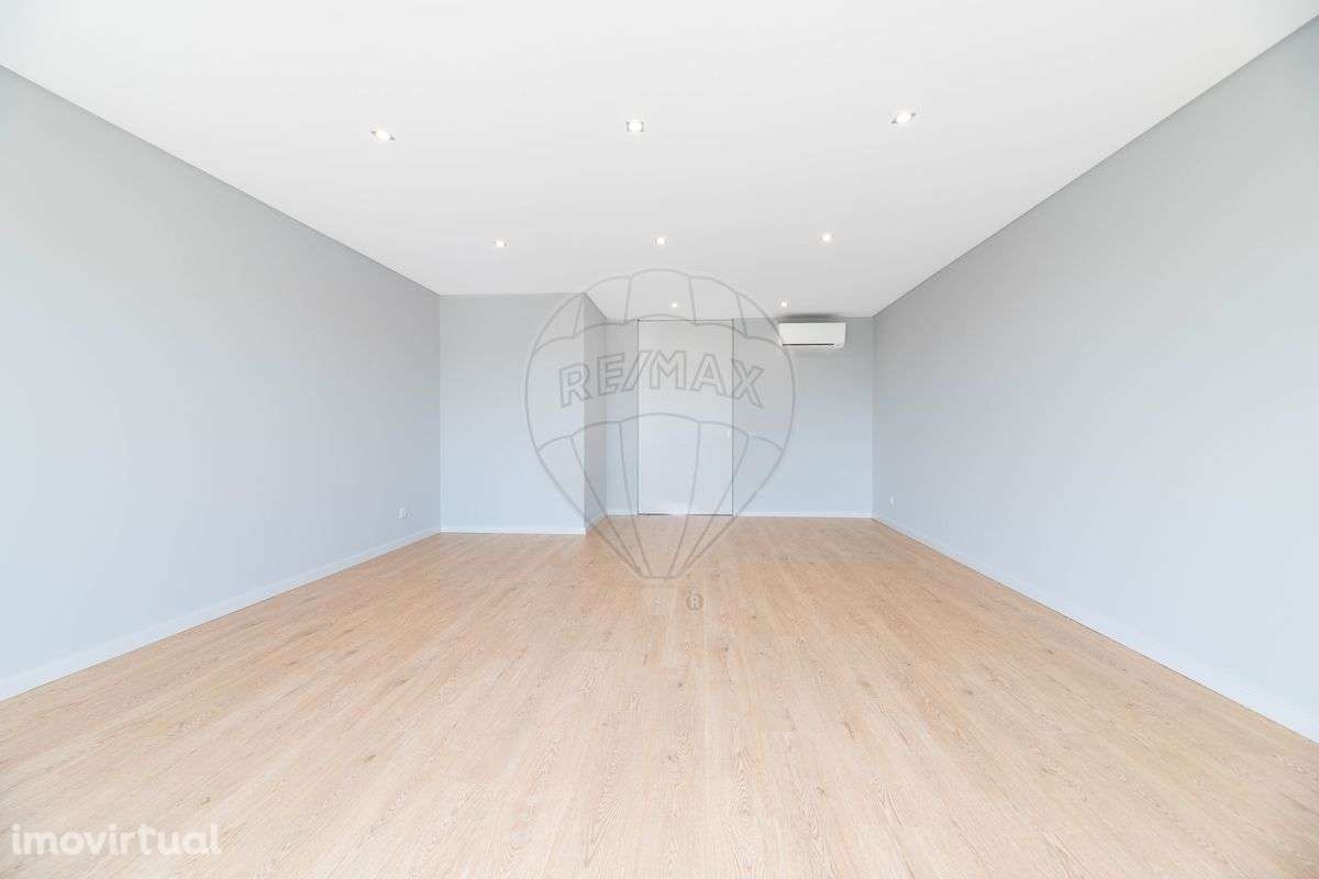 Apartamento T3 para venda - Grande imagem: 2/37