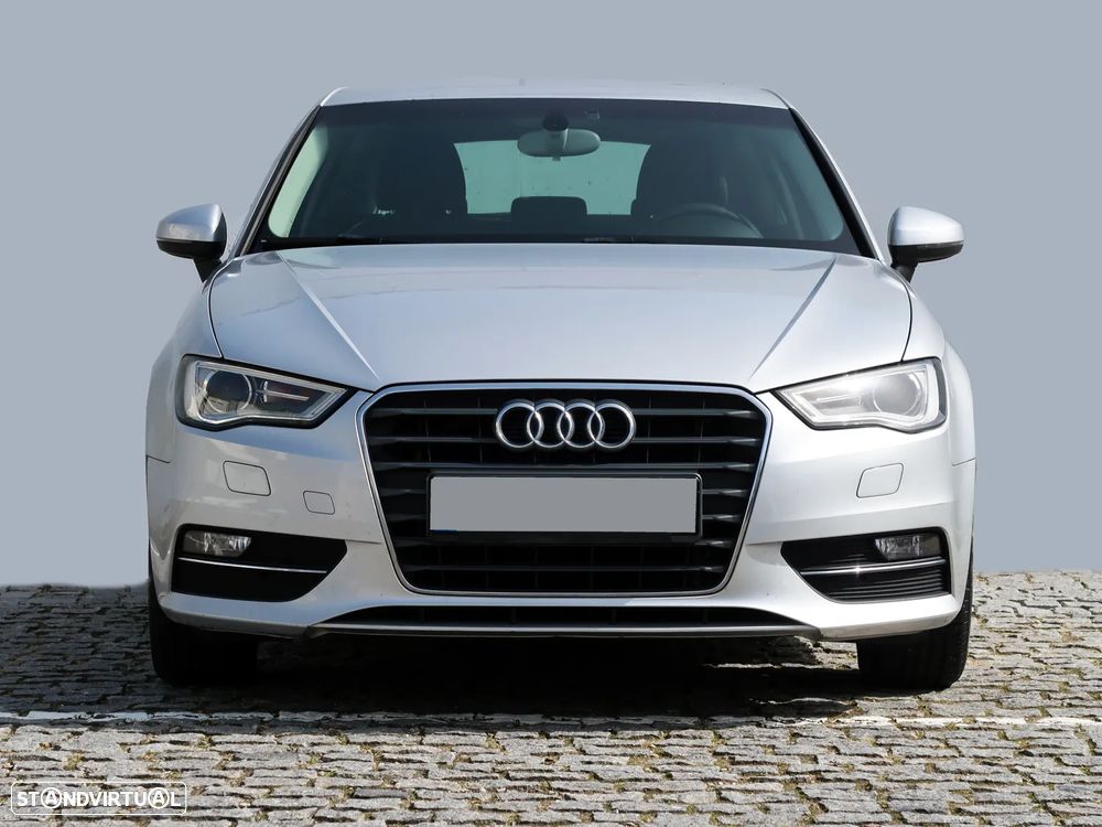 Audi A3 1.6 TDI DPF Attraction - 2