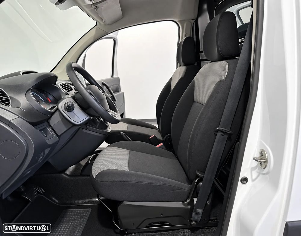 Renault KANGOO Z.E. 33 KW - IVA DEDUTIVÉL - BATERIAS PRÓPRIAS - 29