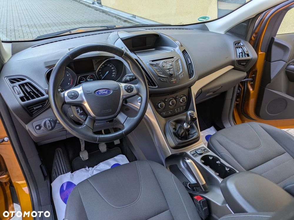 Ford Kuga 1.5 EcoBoost 2x4 SYNC - 28