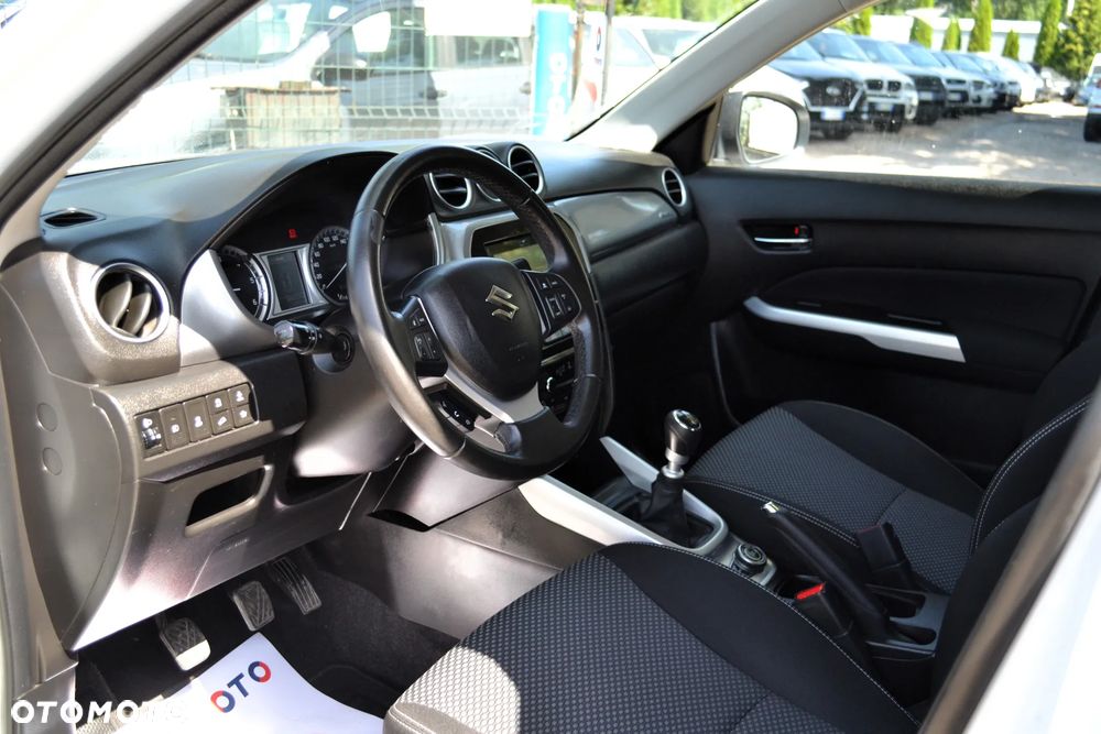 Suzuki Vitara 1.6 DDiS (4x4) Allgrip Comfort+ - 8