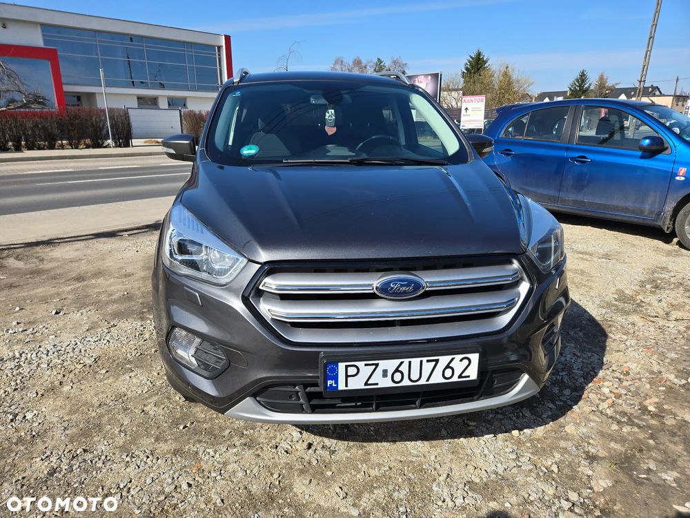 Ford Kuga - 2