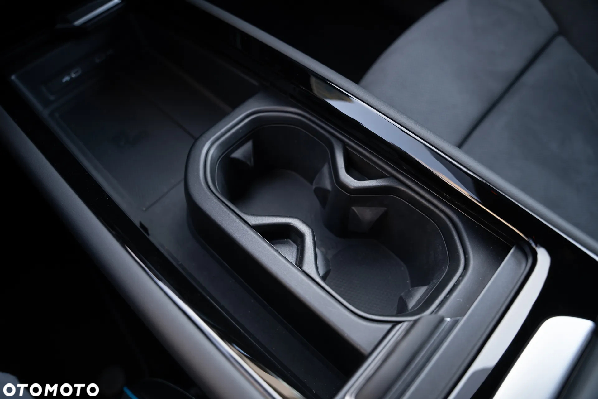 Volkswagen ID.7 77kWh Pro - 22