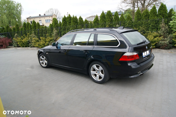 BMW Seria 5 525d Touring Edition Lifestyle
