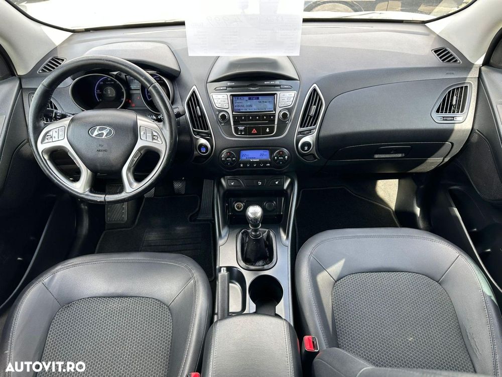 Hyundai ix35 - 9