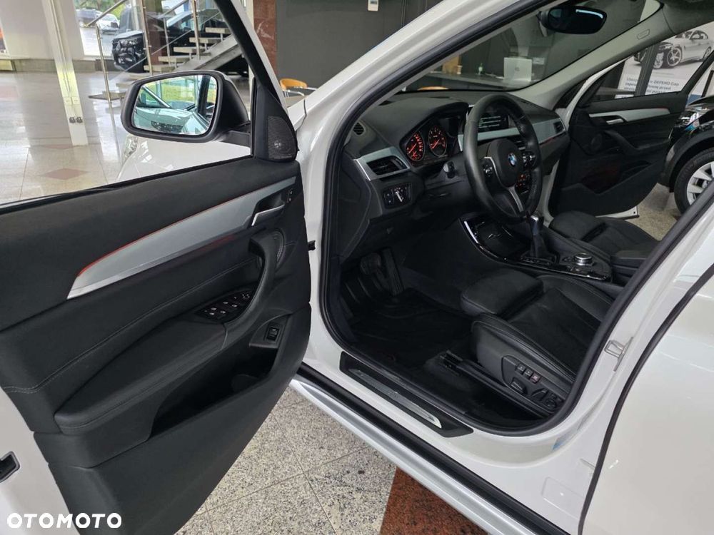 BMW X1 - 11