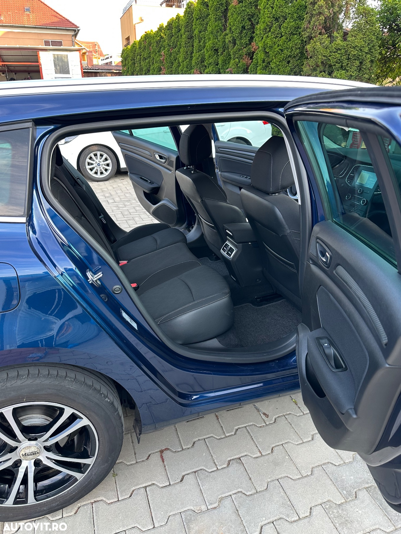 Renault Megane BLUE dCi Limited - 16