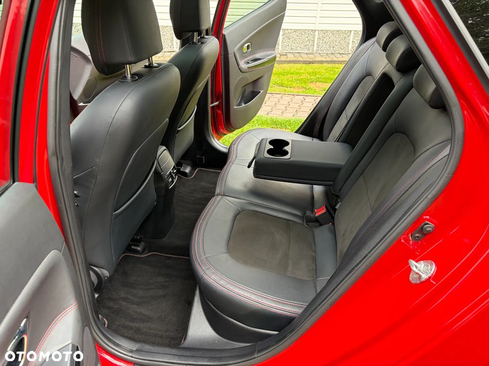 Kia Ceed 1.6 T-GDI GT-Challenge - 12