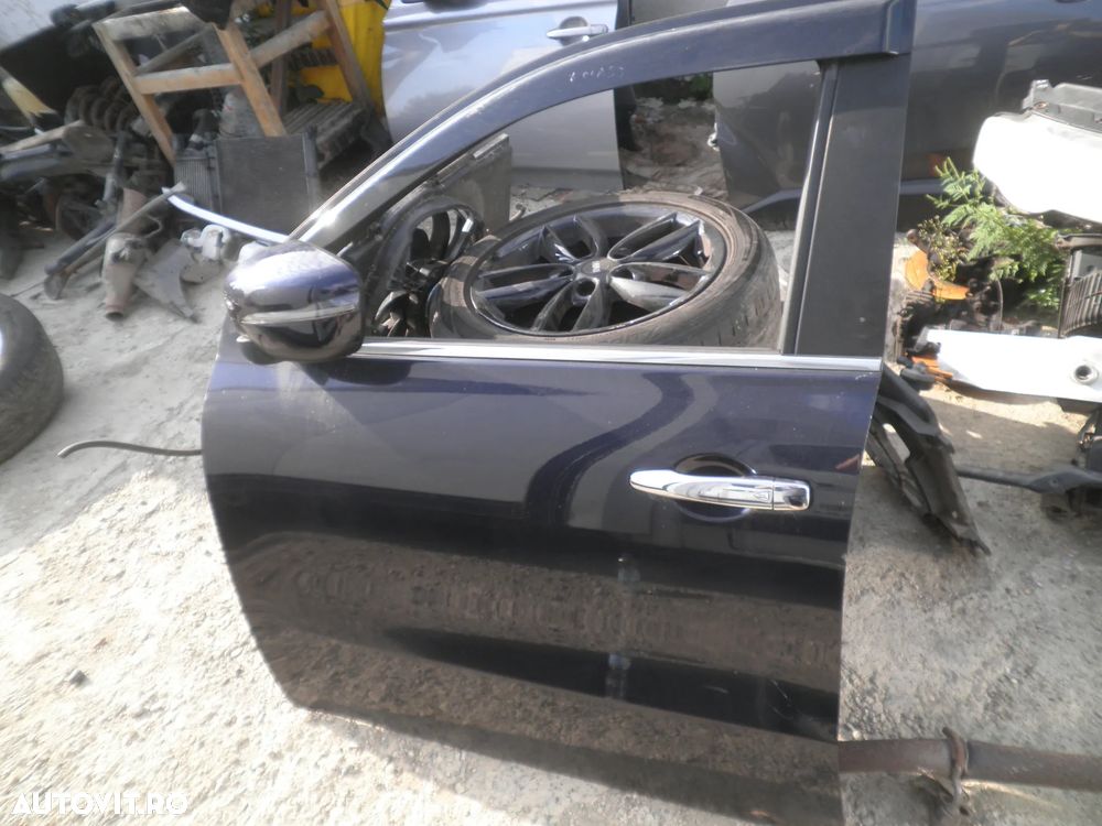 Usa stanga fata Mercedes X-Class W470