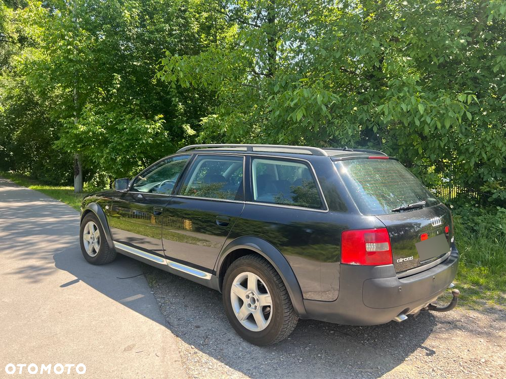 Audi A6 Allroad 2.5 TDI Quattro - 12