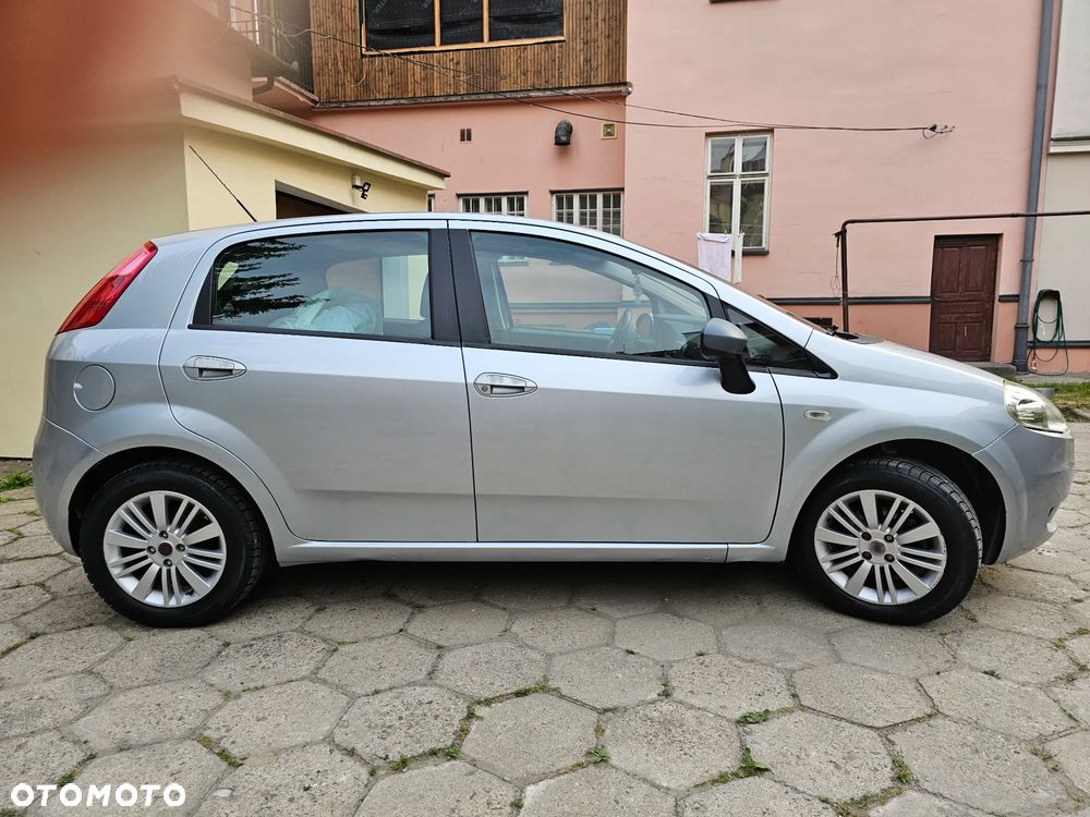 Fiat Punto 1.2 8V - 4