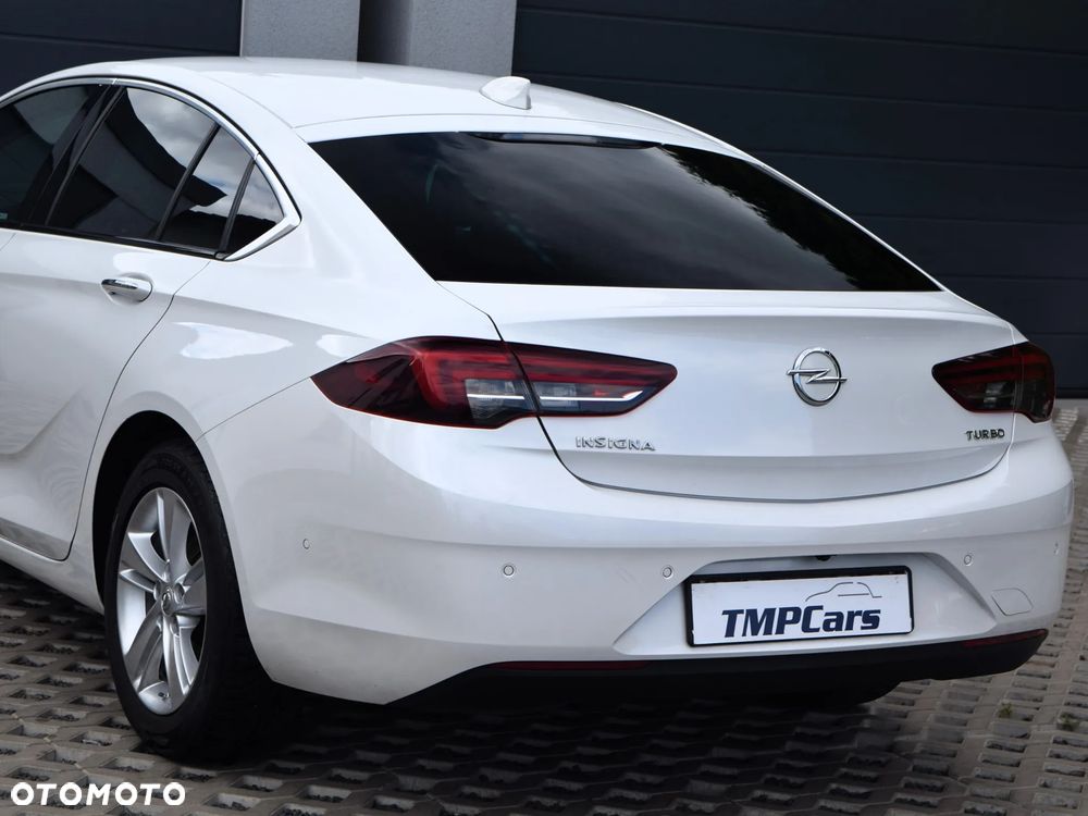 Opel Insignia 1.5 T Elite S&S - 13