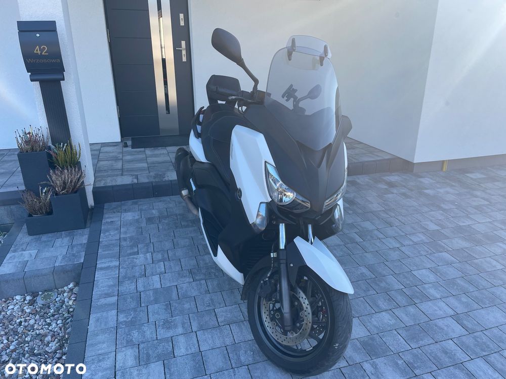 Yamaha V-MAX - 1