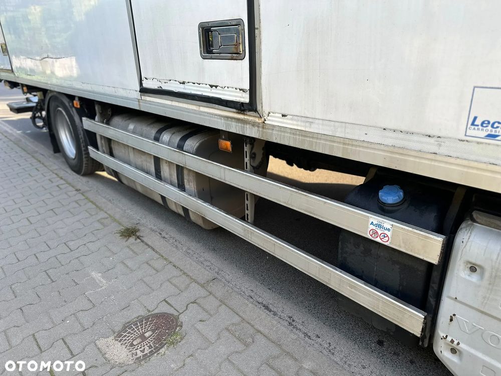 Mercedes-Benz Actros - 8