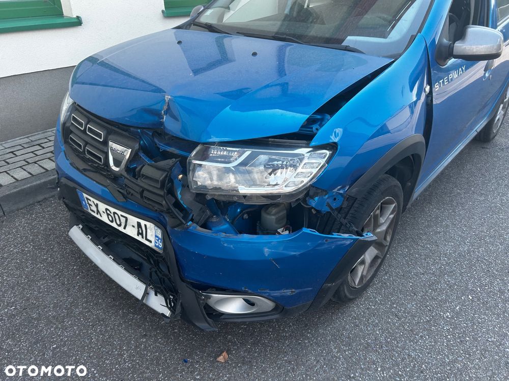Dacia Sandero - 7