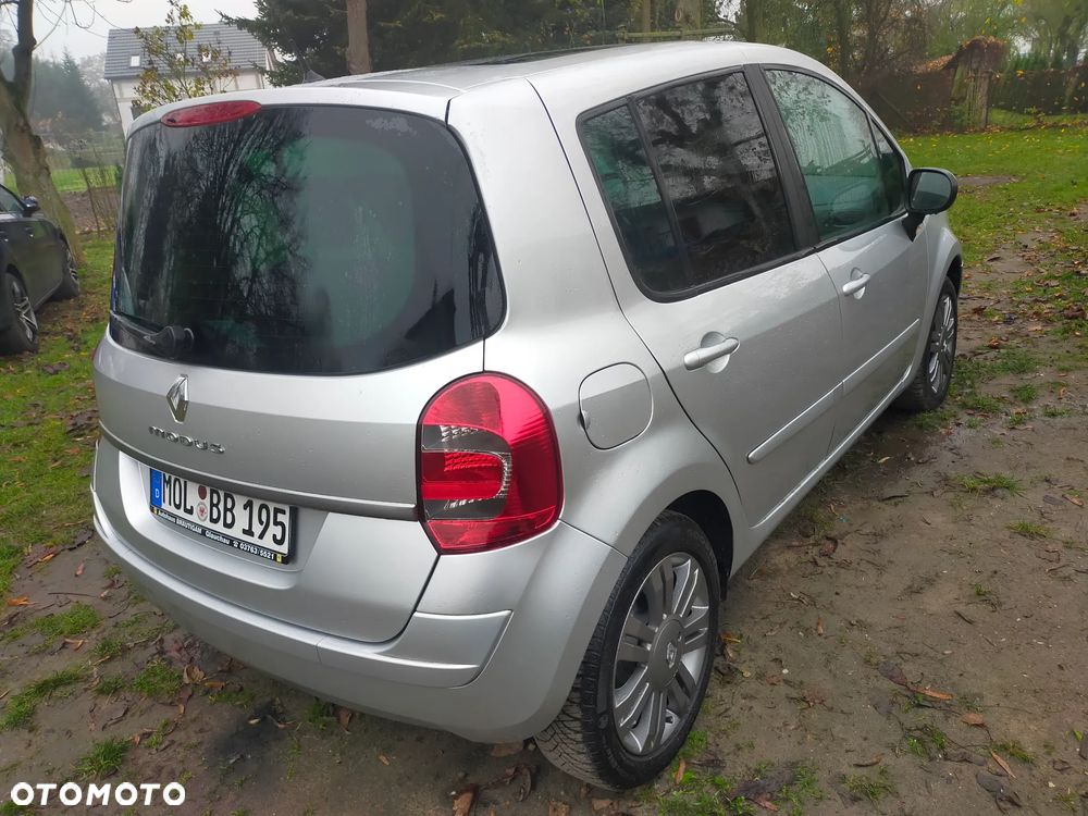 Renault Modus 2011 photo 4