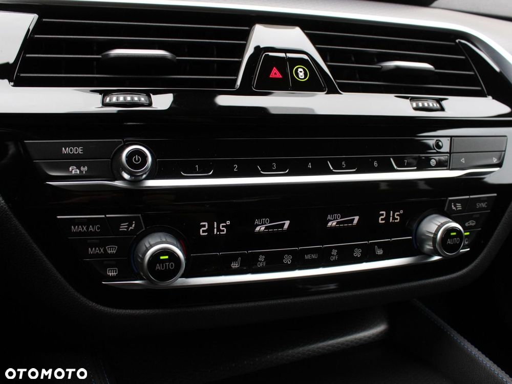 BMW Seria 5 - 12