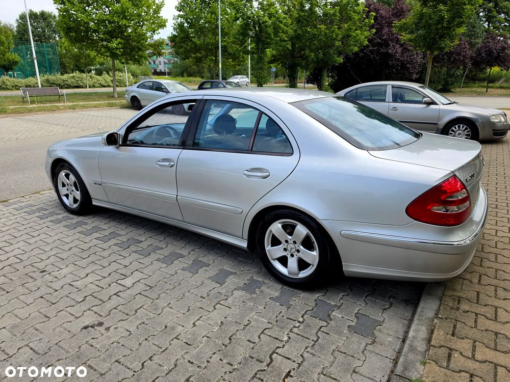 Mercedes-Benz Klasa E 200 Kompressor Avantgarde - 19