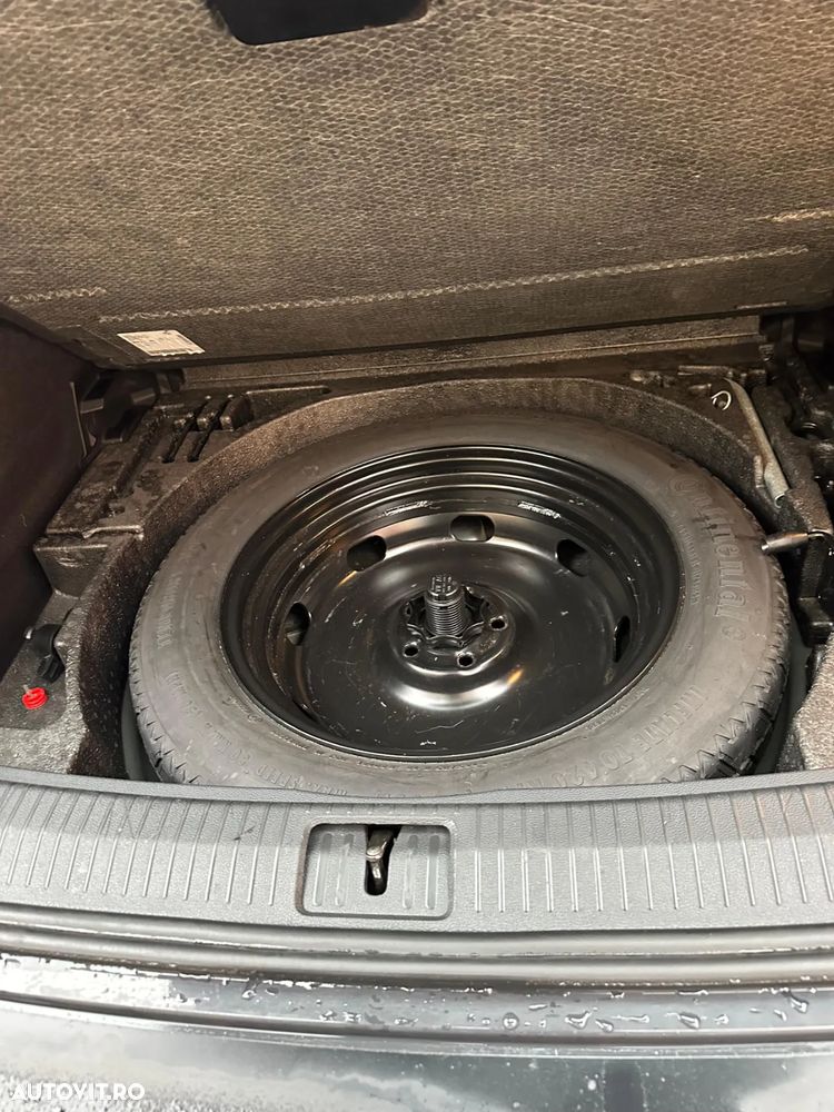 Volkswagen Tiguan 2.0 TDI SCR 4MOTION (BlueMotion Techn.) DSG Comfortline - 18