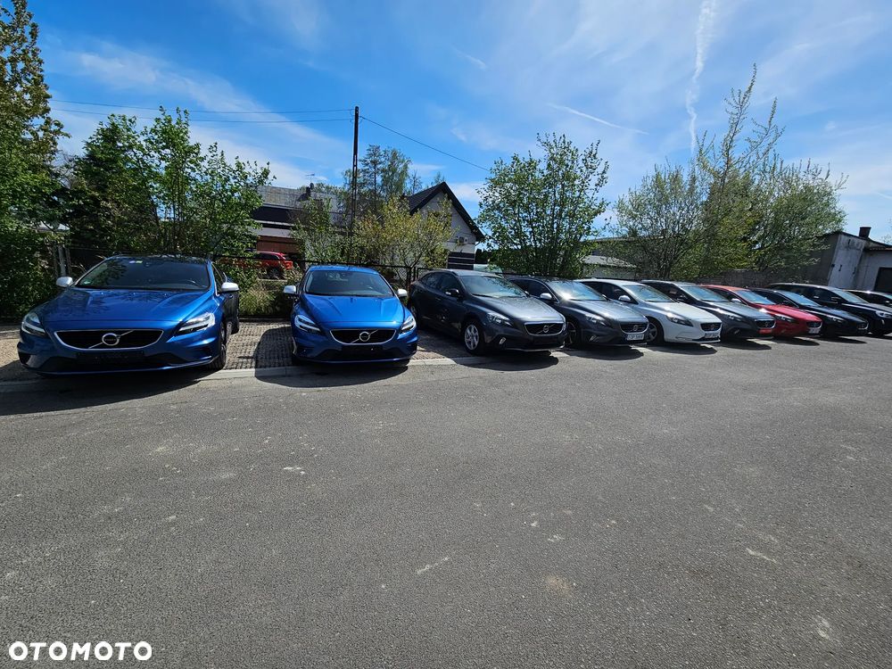 Volvo V40 D2 Momentum - 27