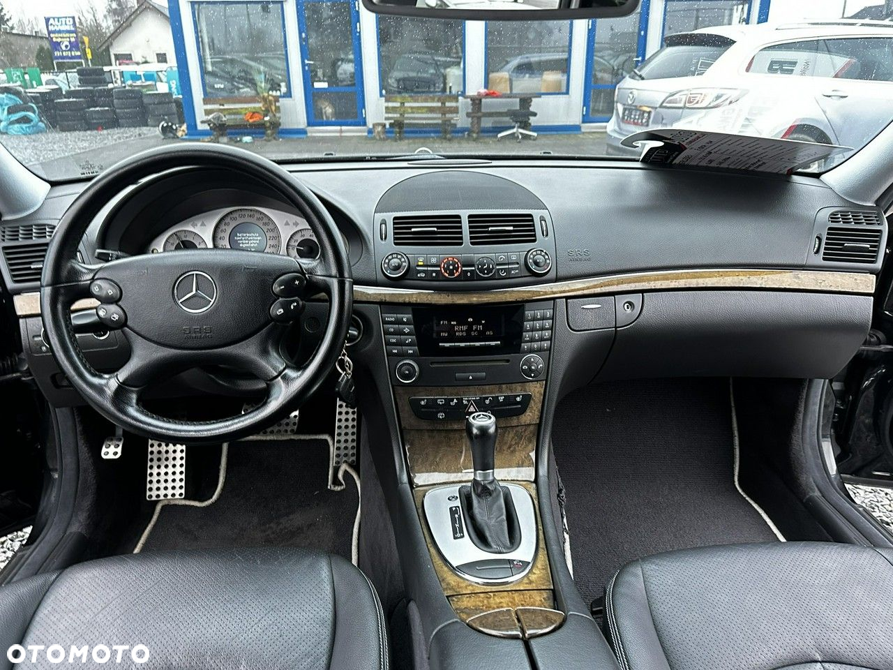 Mercedes-Benz Klasa E - 13