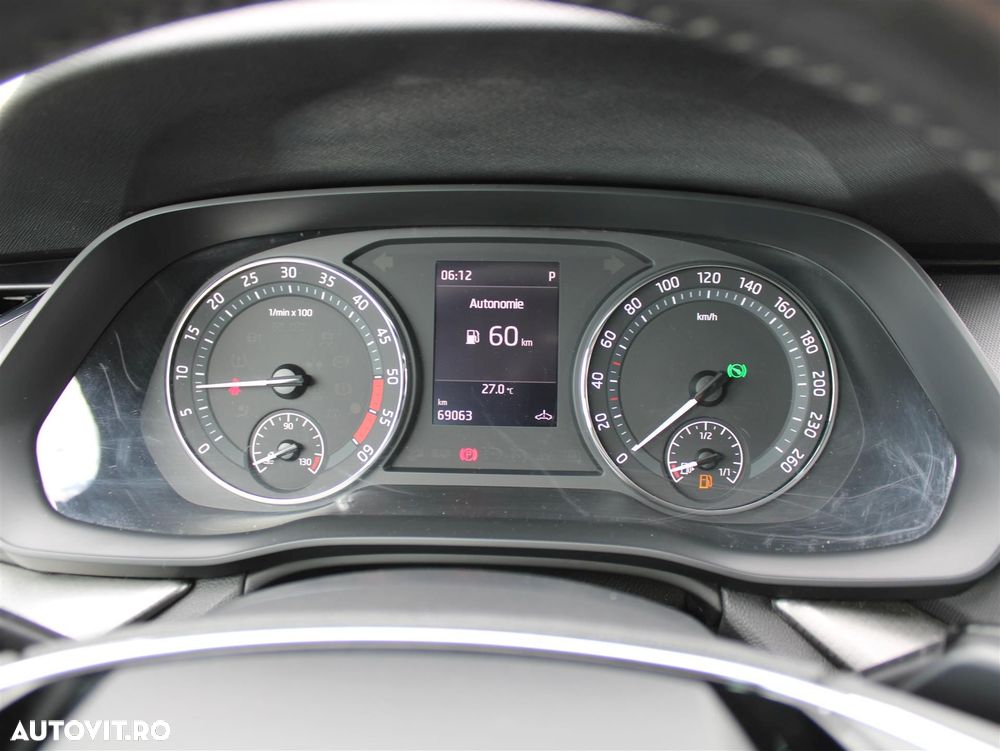 Skoda Octavia 2.0 TDI DSG Ambition - 18