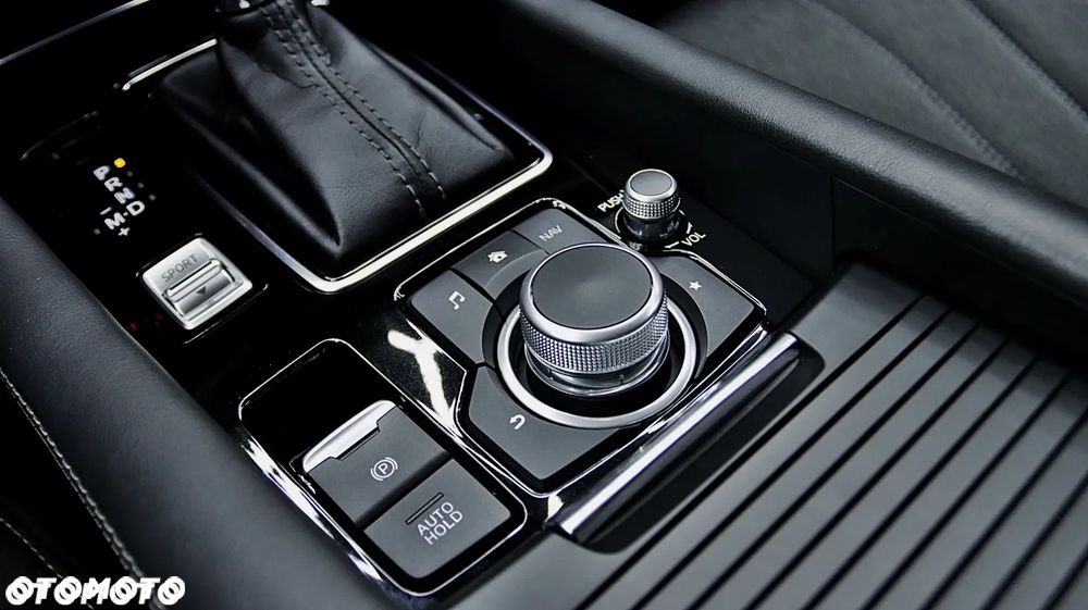 Mazda 6 2.0 SkyJoy - 27