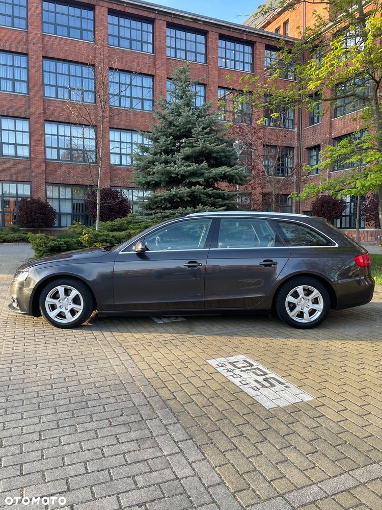 Audi A4 Avant - 5