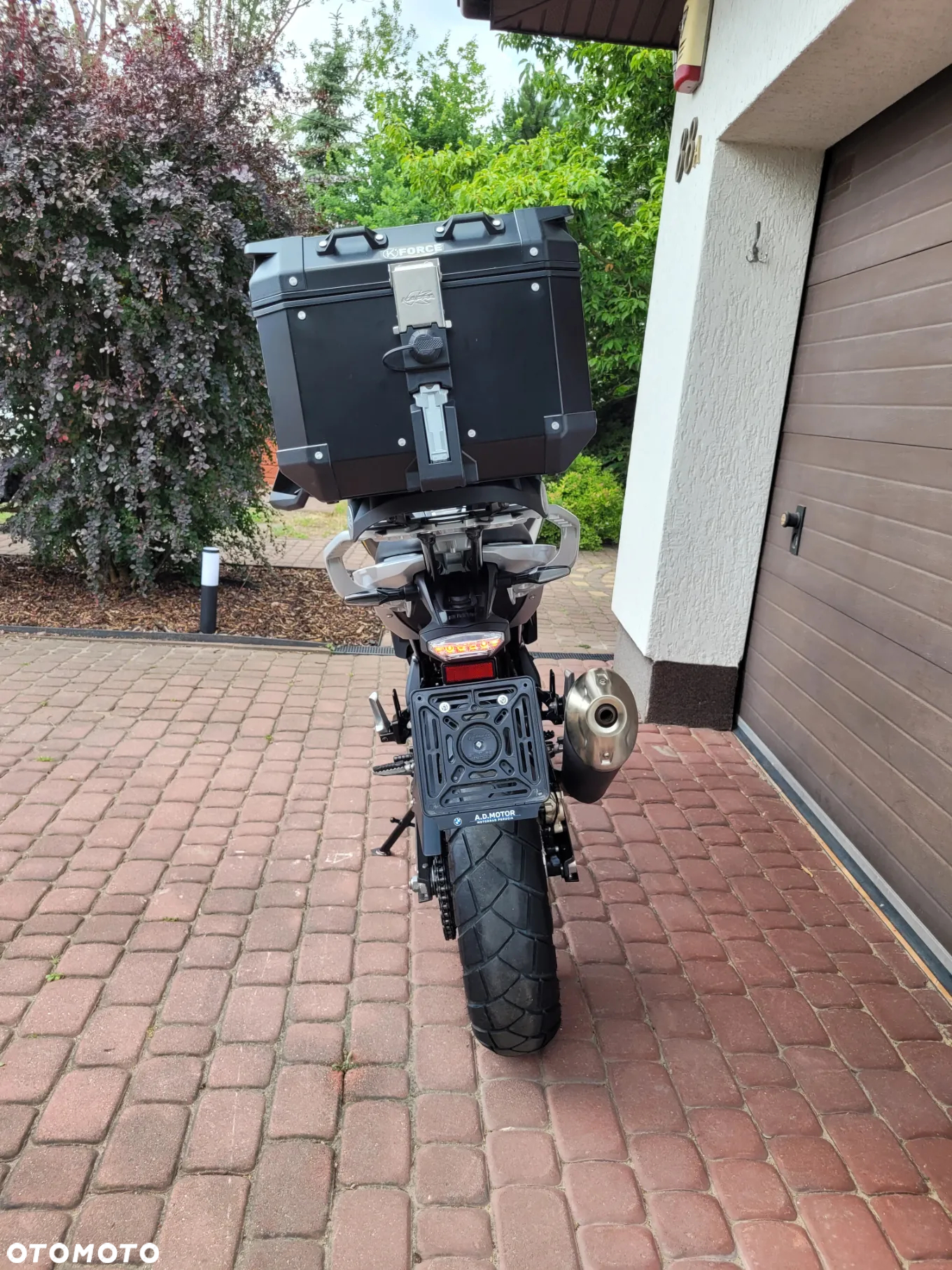 BMW G - 13