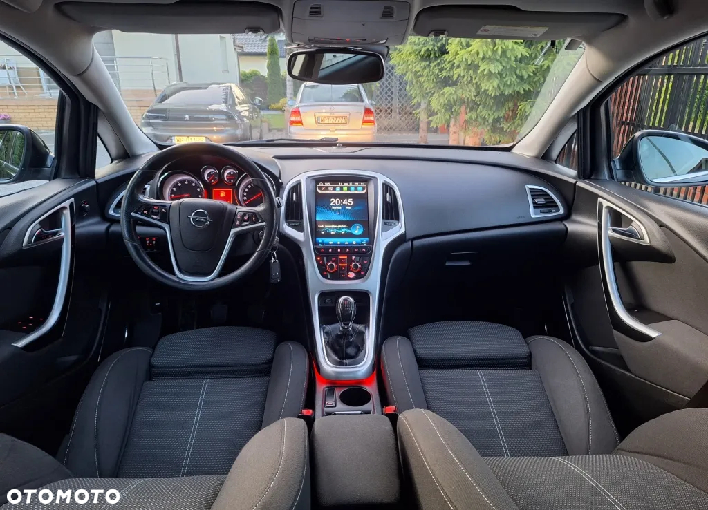 Opel Astra IV 1.4 T Sport - 9