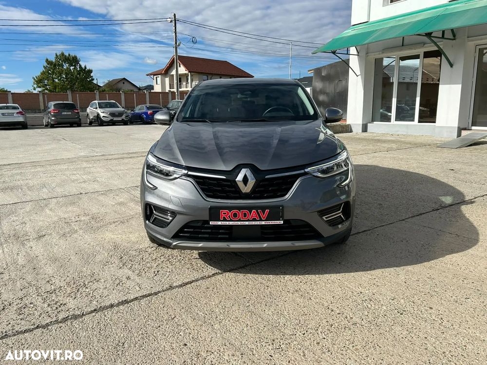 Renault Arkana E-TECH 145 Evolution - 12