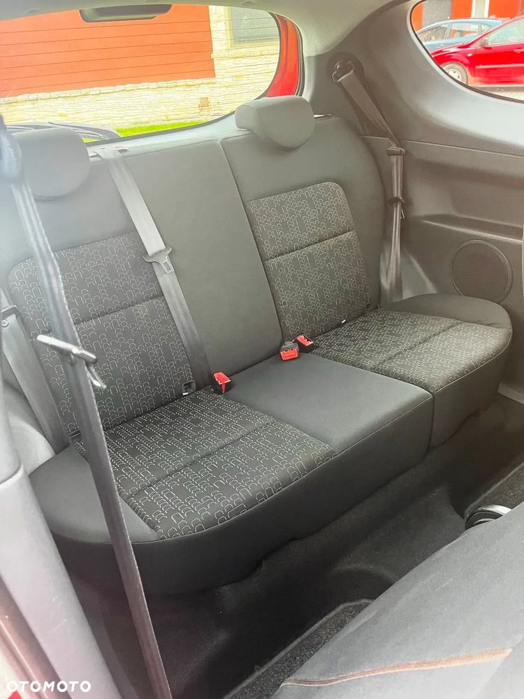 Mitsubishi Colt - 13