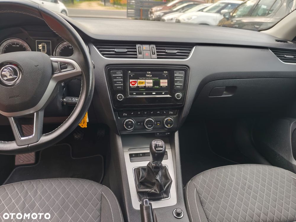 Skoda Octavia 2.0 TDI Edition - 12
