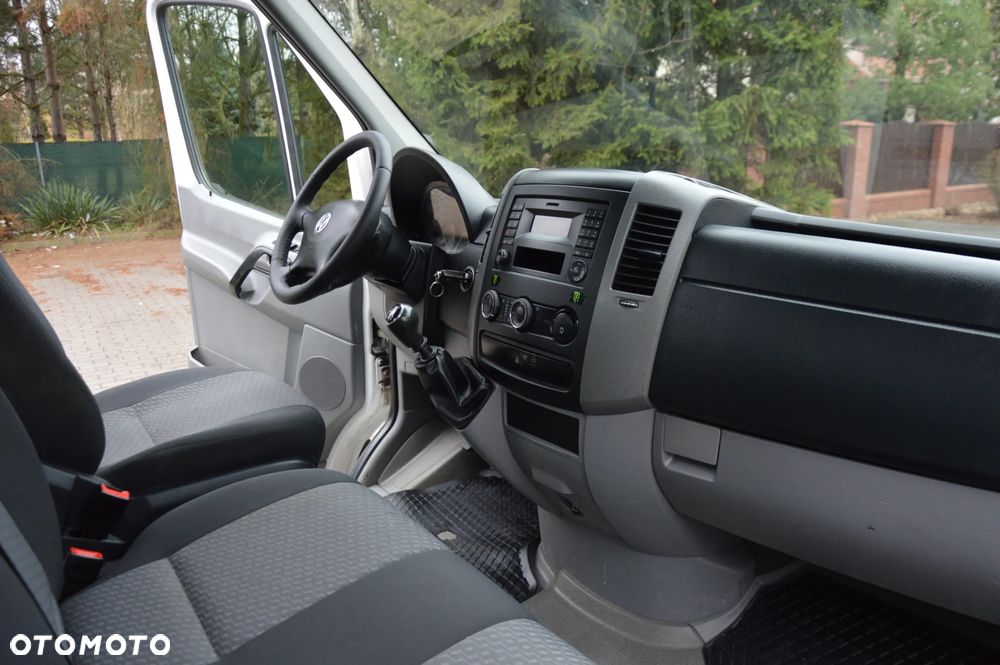 Volkswagen CRAFTER - 12