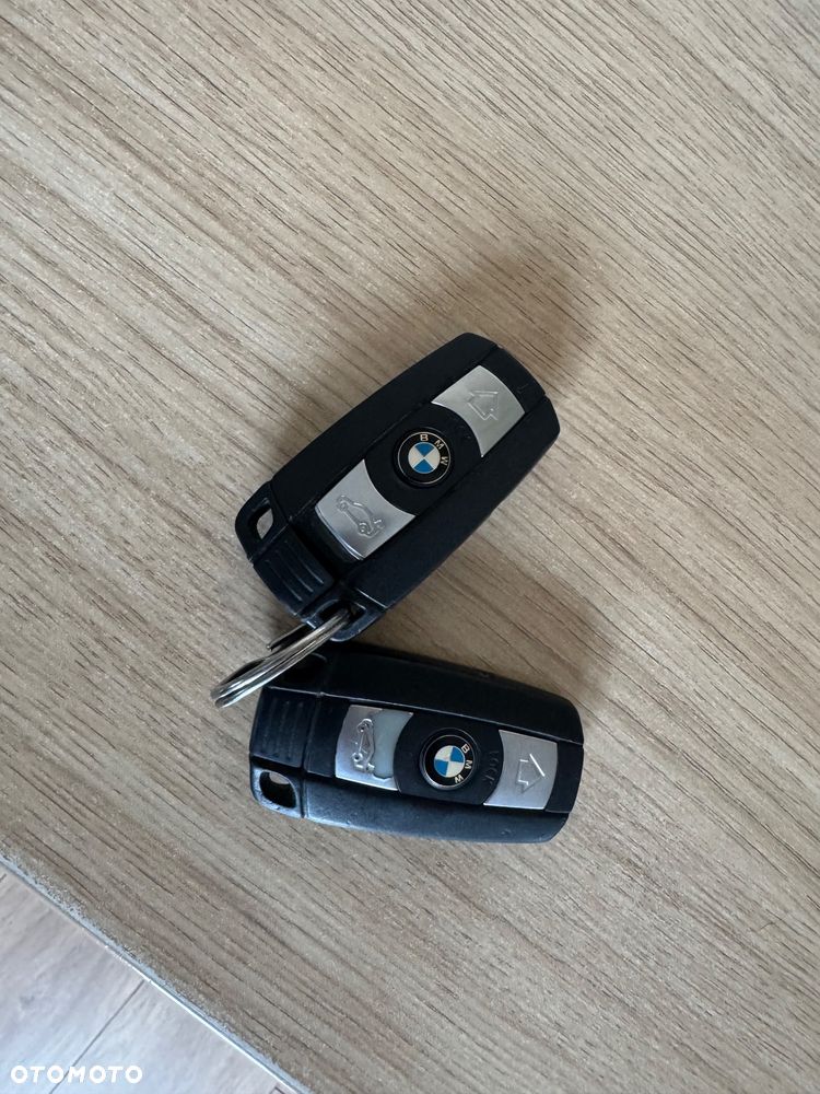BMW Seria 3 320d - 14
