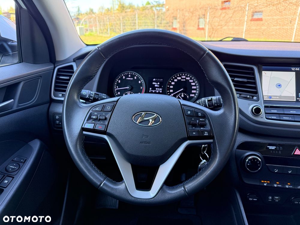 Hyundai Tucson blue 1.6 GDi 2WD Navi - 18