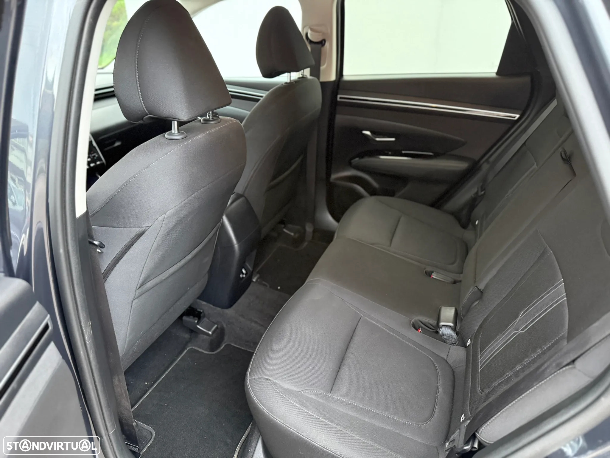 Hyundai Tucson 1.6 CRDi Premium - 26