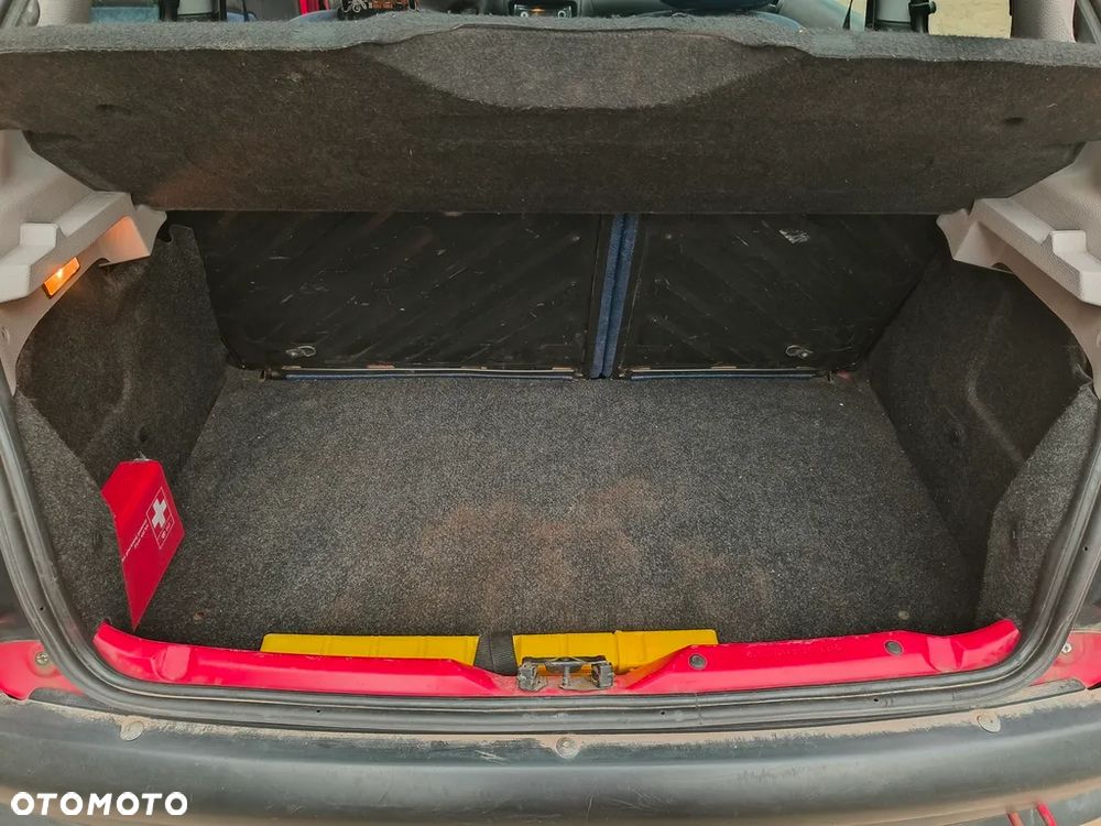 Peugeot 206 1.1 Color-Line - 13