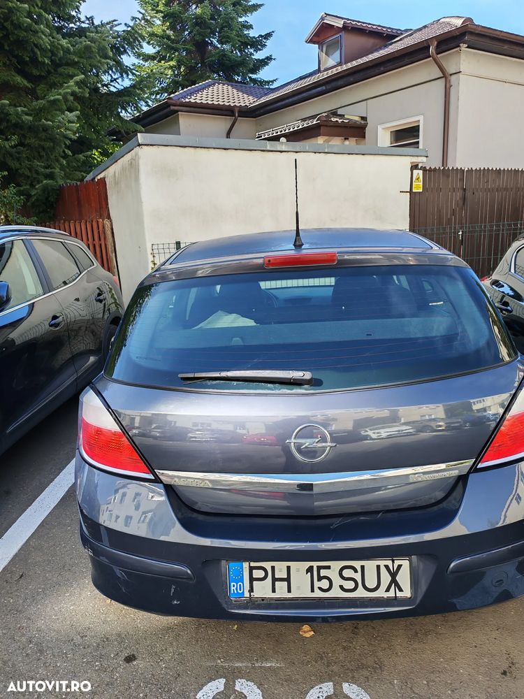 Opel Astra - 4
