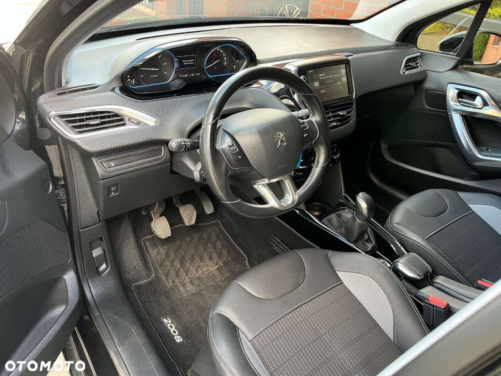 Peugeot 2008 1.6 BlueHDi Allure - 8