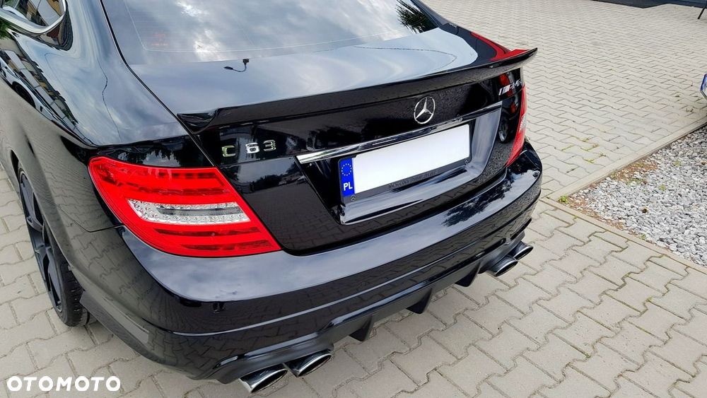 Mercedes-Benz Klasa C 63 AMG AMG SPEEDSHIFT MCT Edition 507 - 38