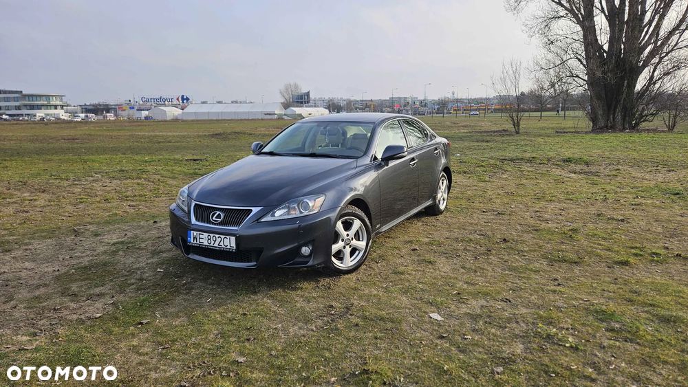 Lexus IS 220d - 2