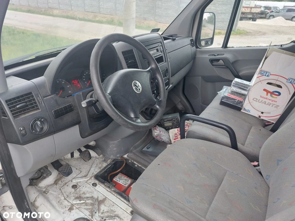 Volkswagen Crafter - 2
