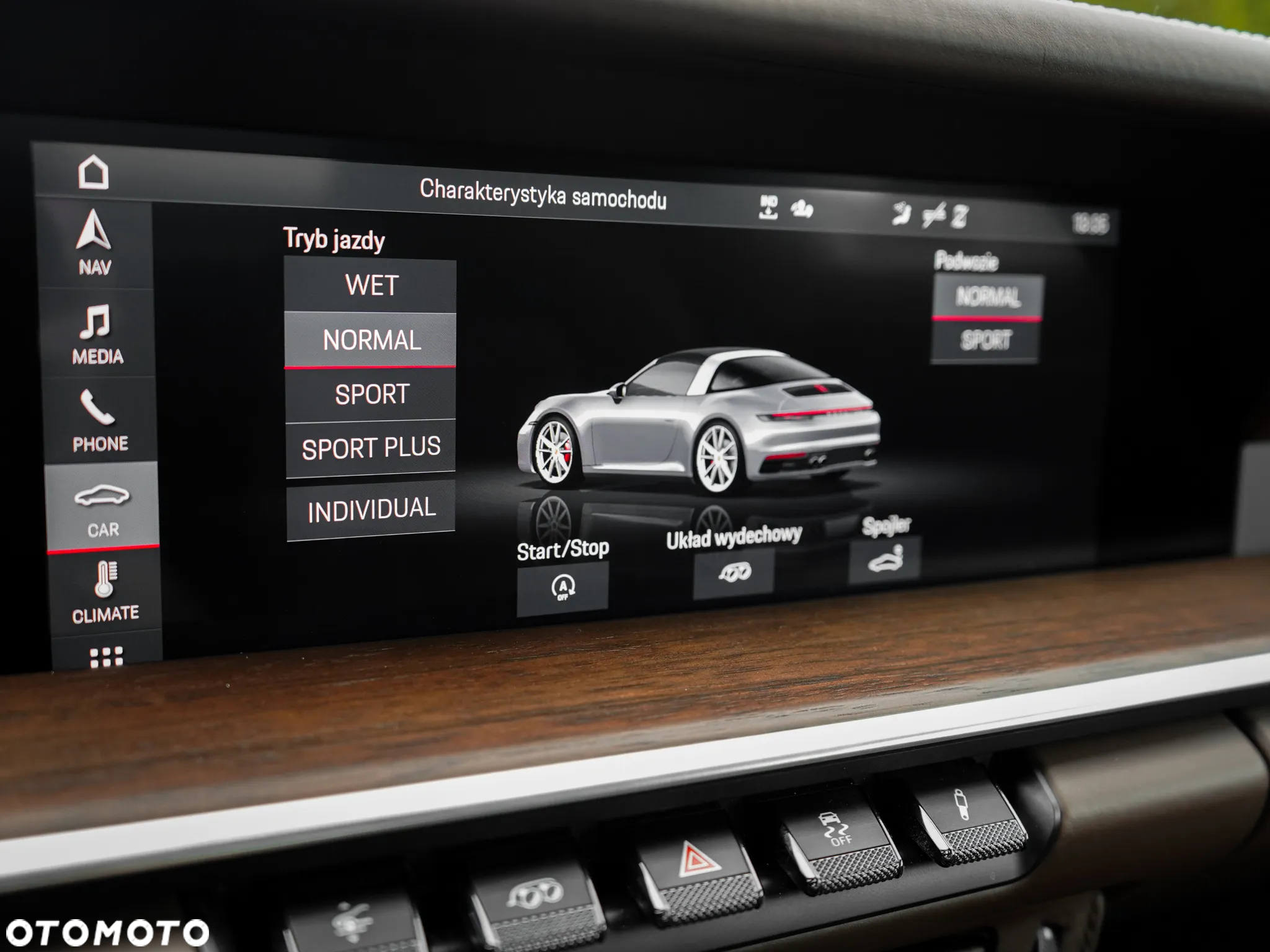 Porsche 911 Targa 4S - 19