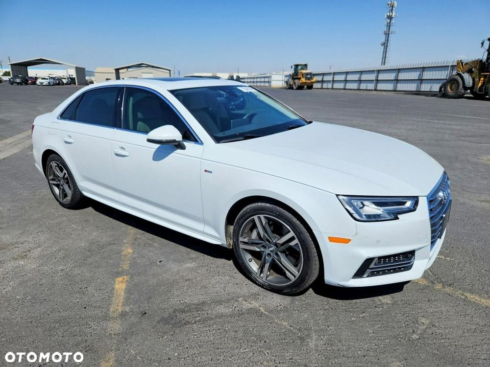 Audi A4 Limousine