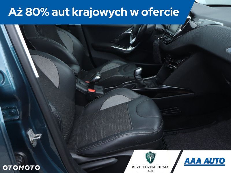 Peugeot 2008 - 11