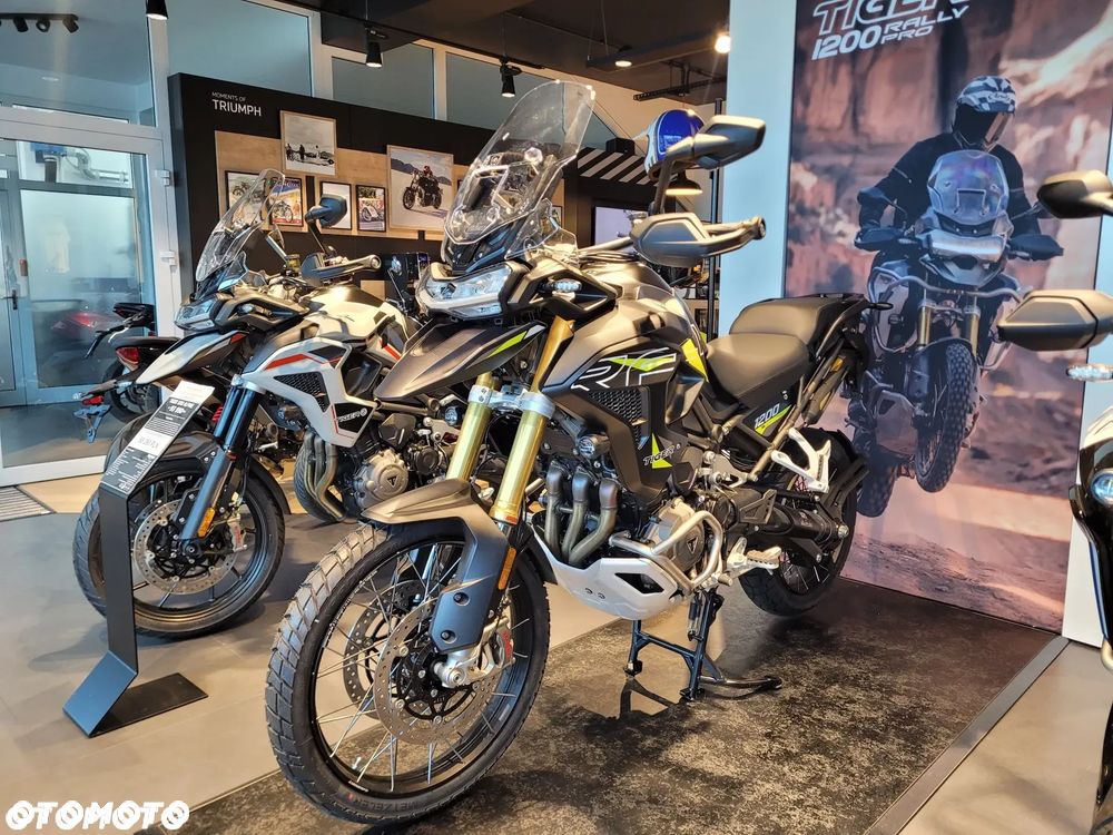 Triumph Tiger - 2