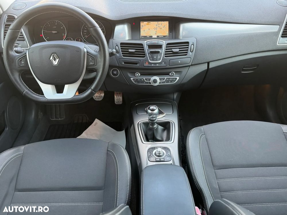 Renault Laguna - 5